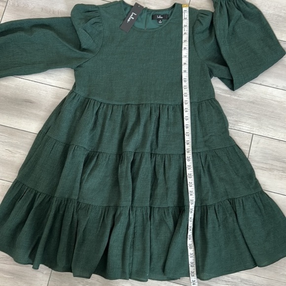 Lulu’s size small green holiday dress mini - Picture 9 of 12